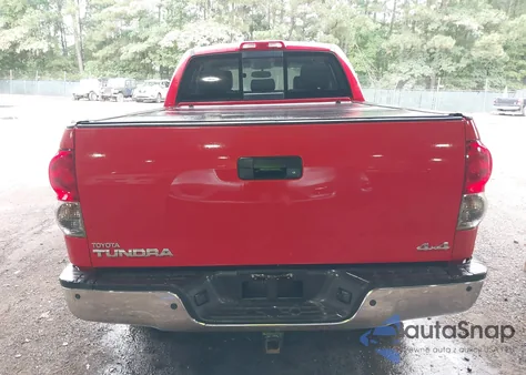 2007 Toyota Tundra Limited 5.7L V8 z USA, uszkodzony, nr VIN 5TFBV58157X011808